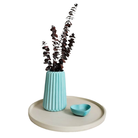 Florero Adamaris en cemento 15x7 cm Aguamarina