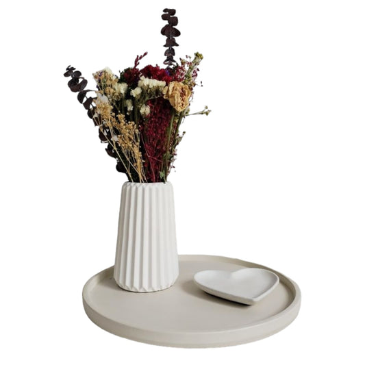 Florero Adamaris en cemento 15x7 cm Blanco